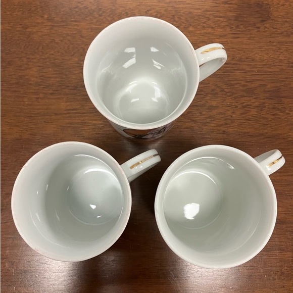 Norman Rockwell 1981’s Edition Mugs Made in Japan Set of 3 - Picture 5 of 6